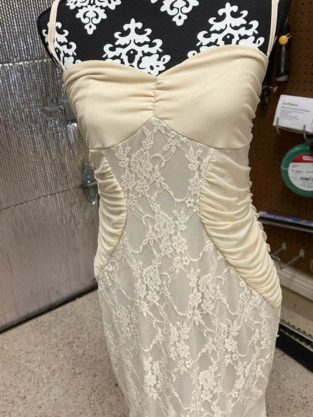 Formal elegant Floral lace vintage style long dress.